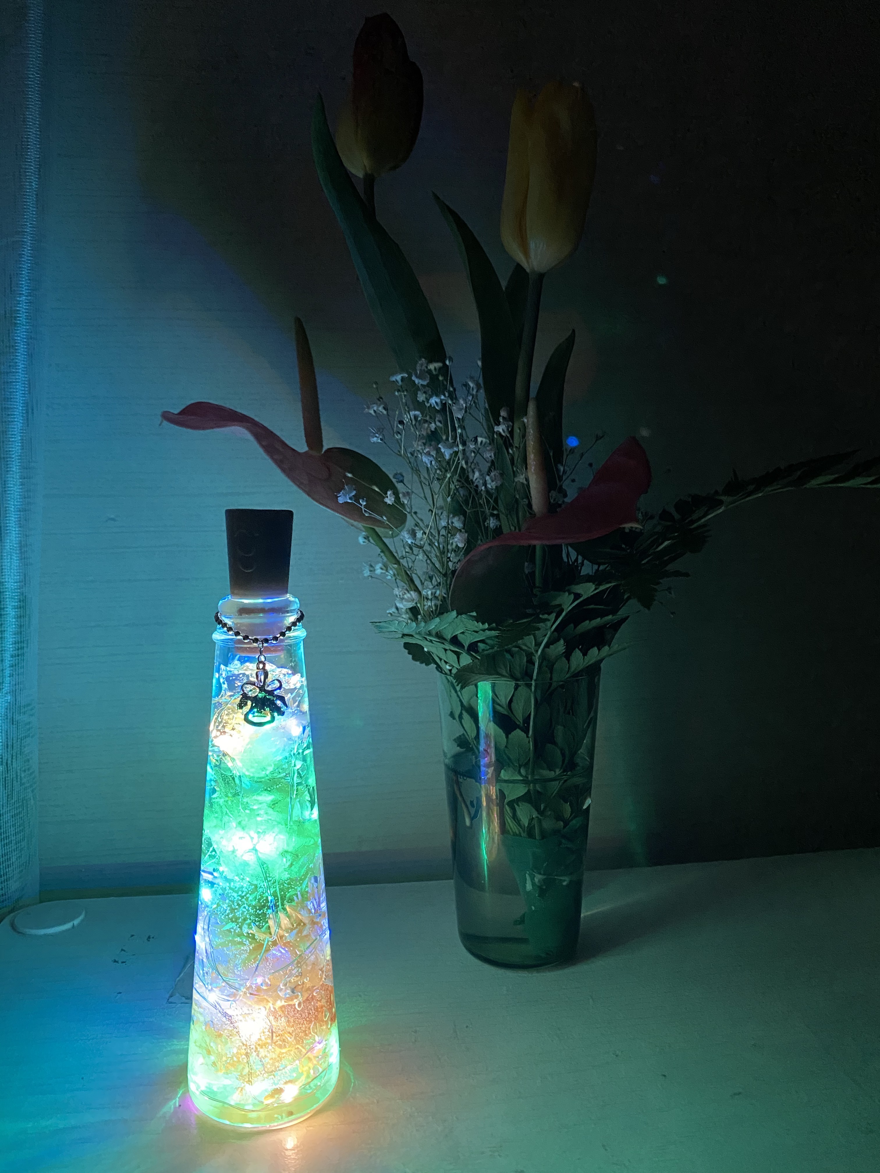 ハーバリウムジュエルライト 150ml 三角瓶 （黄色）