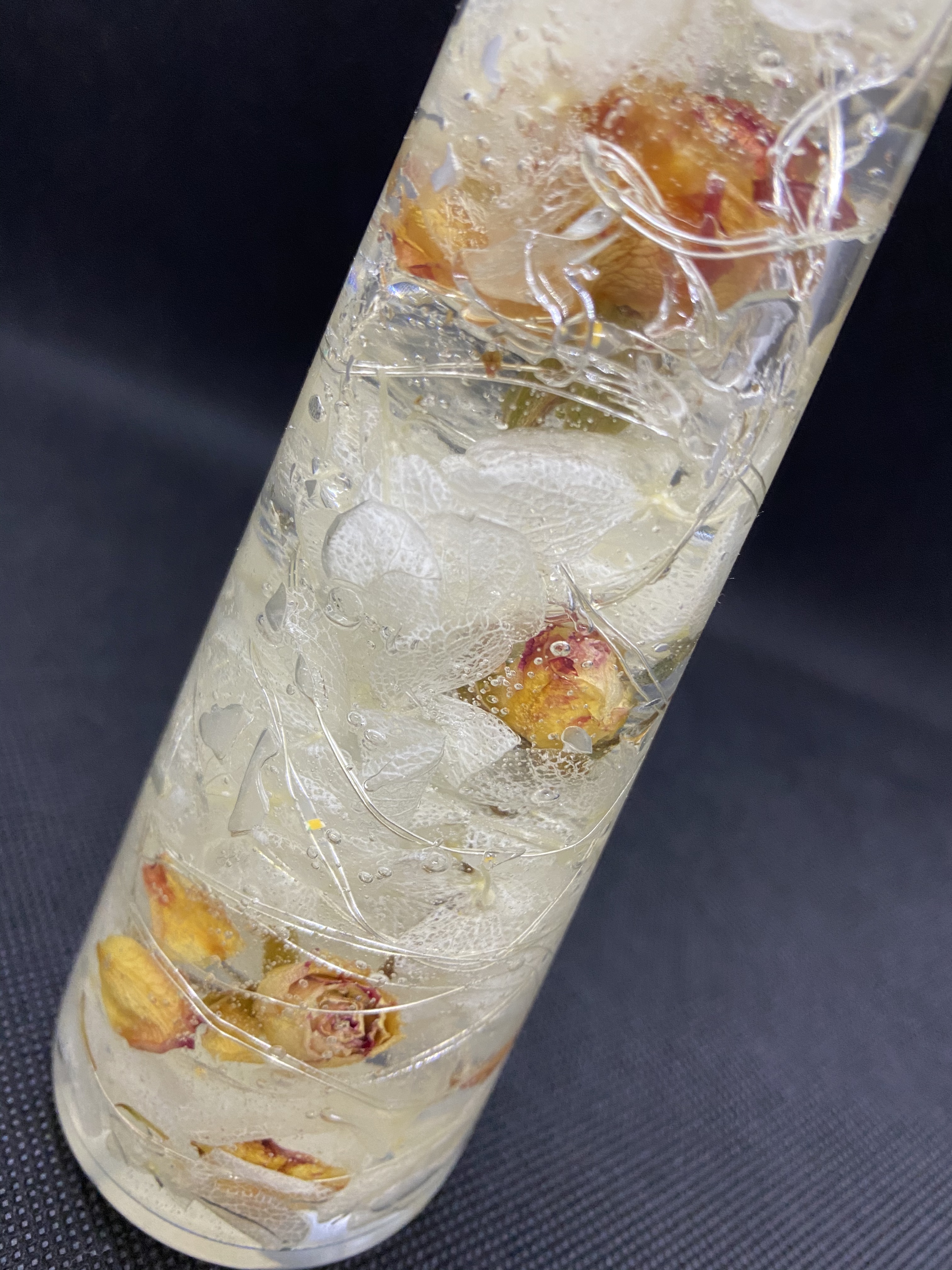 ハーバリウムジュエルライト 150ml 三角瓶 （白）